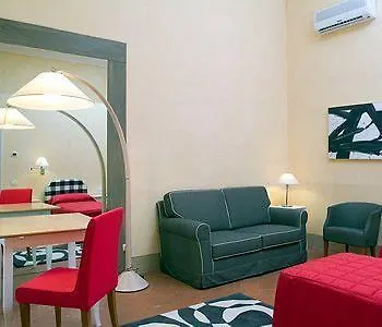 Piccolo Lägenhetshotell 4*